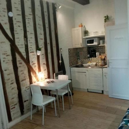 Les Amandiers Apartment Tours Exterior photo